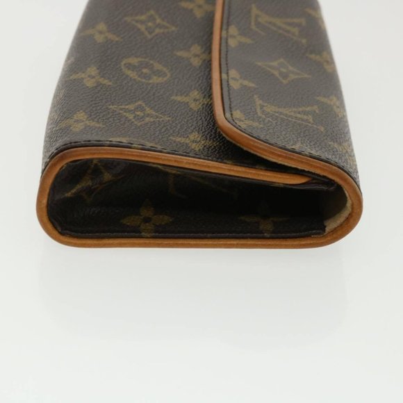 LOUIS VUITTON Monogram Pochette Florentine Waist Bag LV Auth - Picture 11 of 16